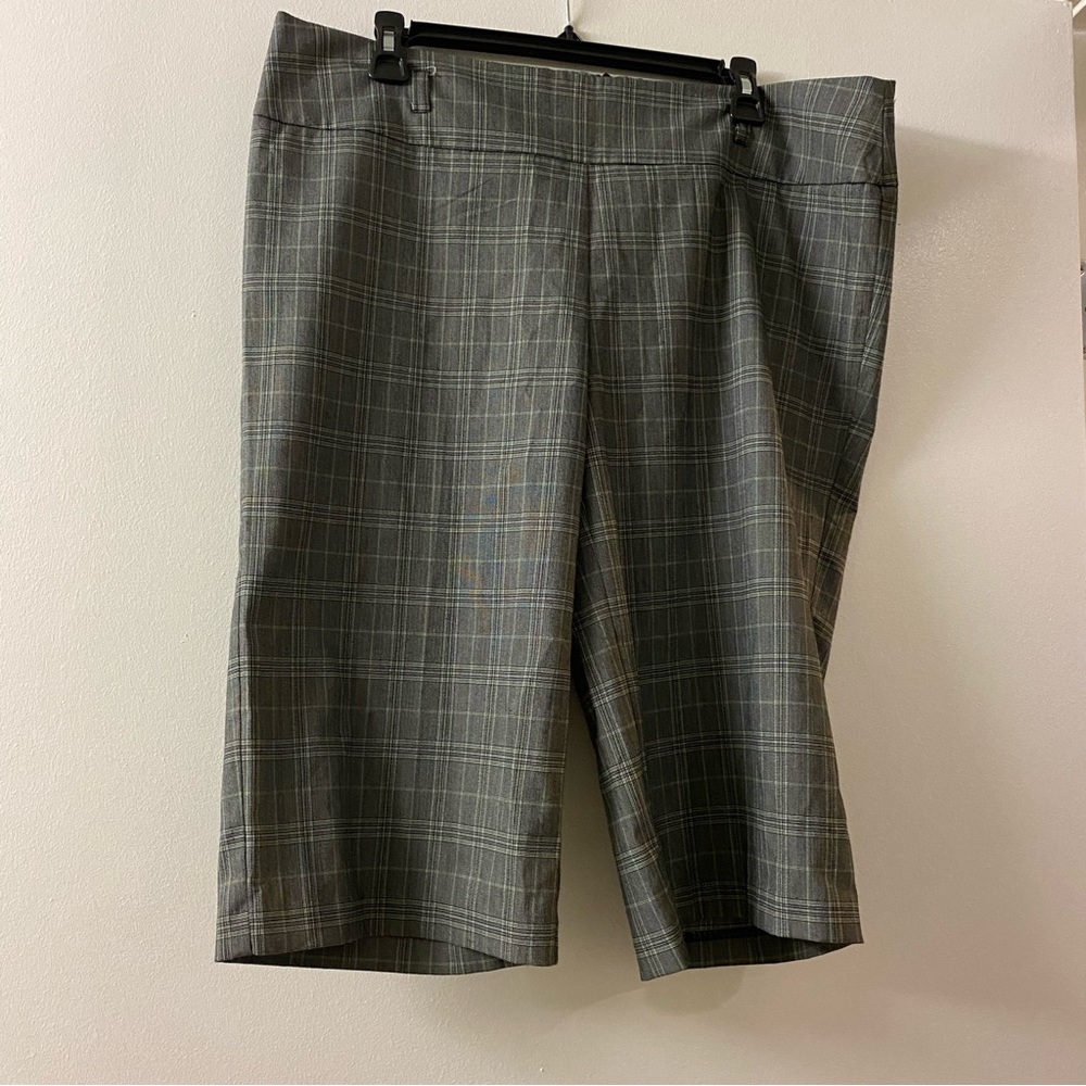 Rampage | Gray Plaid High Rise Cropped Wide Leg Dress Pant, 13